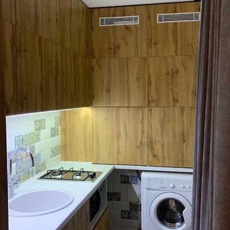 Пр Поля 110 Апартаменты Dnepropetrovsk Exterior foto